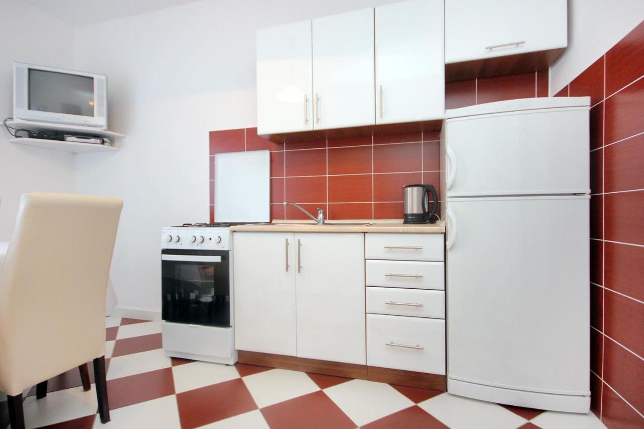 Apartments With A Parking Space Pag - 9388 Pag Town Bagian luar foto